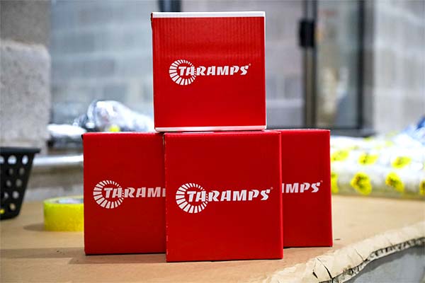 Produtos e acessórios automotivos Taramps Caixas de produtos automotivos Taramps