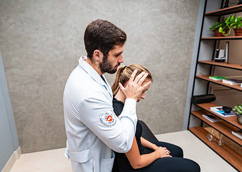Dr. Bruno Docusse Osteopatia