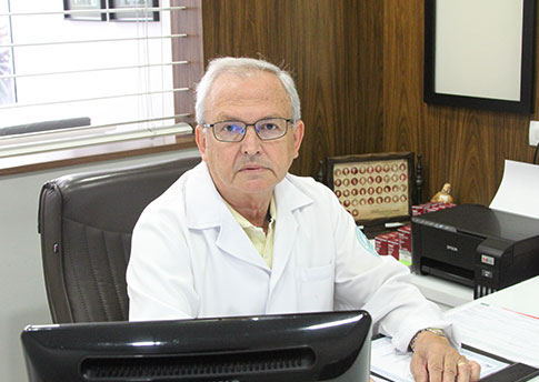 Dr. José Donizeti De Meira Cirurgia e Gastroenterologia