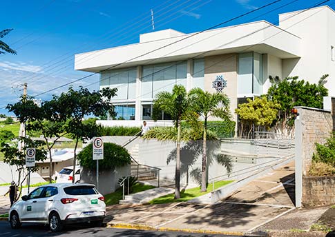 Dr Pedro Henrique Bauth Silva