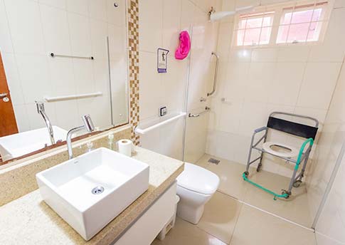 Residencial e Centro Dia para Idosos Florescer