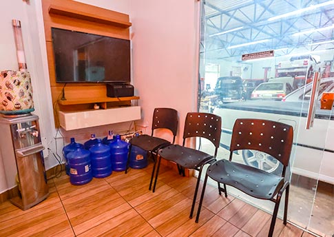 Jk Auto Center